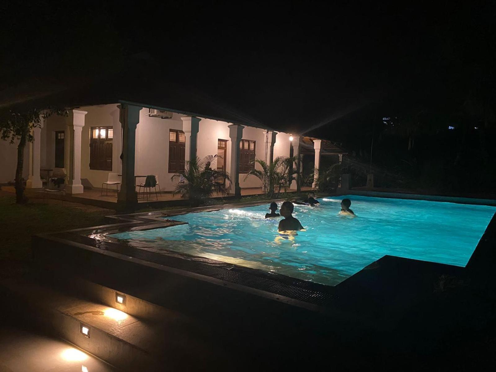 Villa Helvetia Galle Bagian luar foto