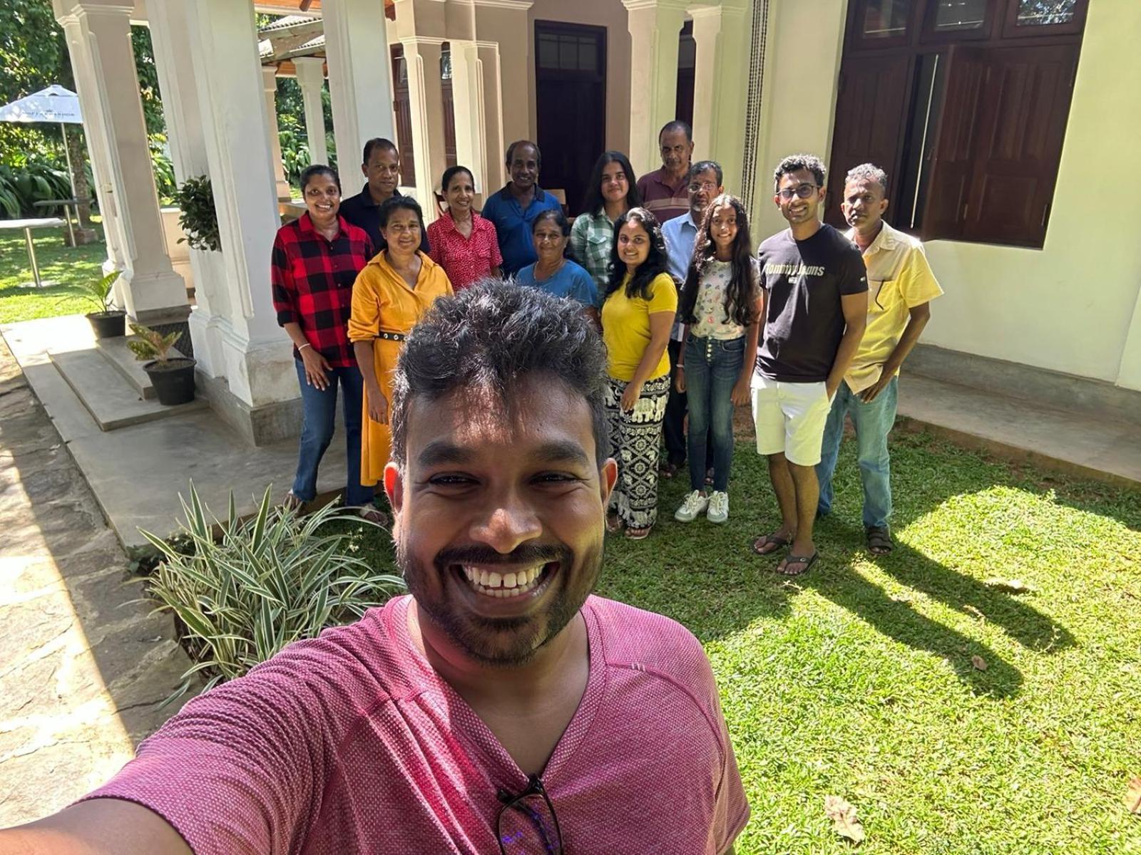 Villa Helvetia Galle Bagian luar foto